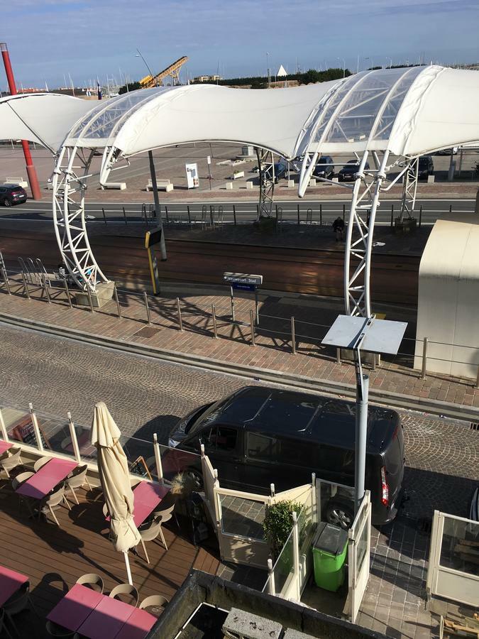 B&B Le Grand Cabaret Nieuwpoort Exterior photo